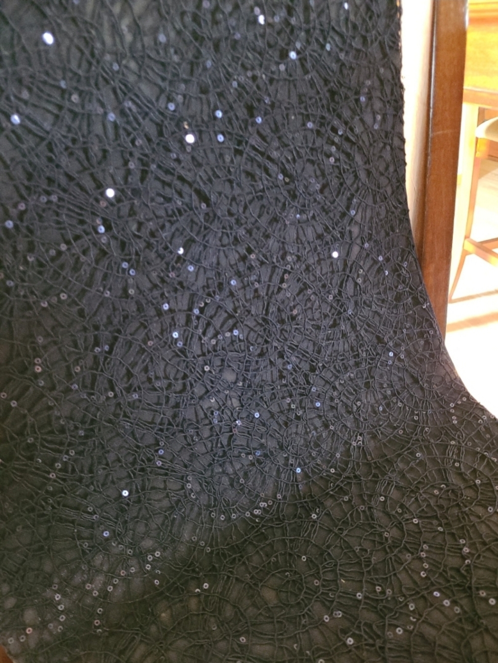 Table Runner - Picture 2 of 4